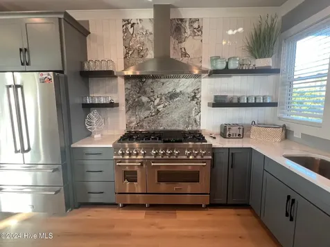 101 Melaine Street Emerald Isle NC 28594