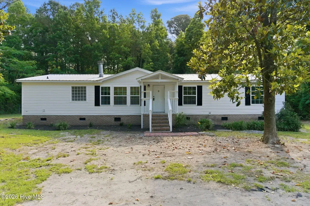 481 Harrell Road Burgaw NC 28425