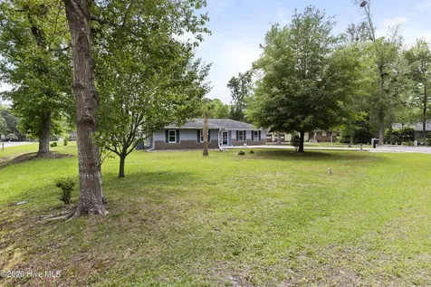 1 Pelican Court Carolina Shores NC 28467