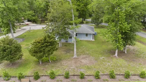 1 Pelican Court Carolina Shores NC 28467