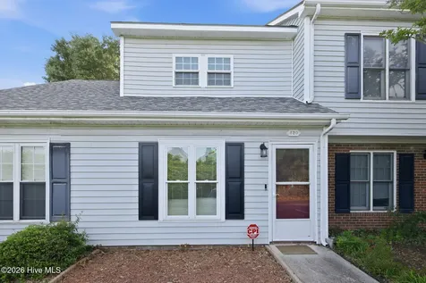 3200 Crystal Oaks Lane Morehead City NC 28557