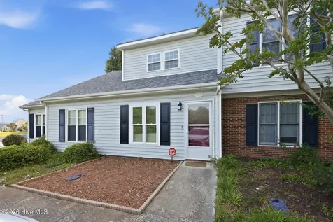 3200 Crystal Oaks Lane Morehead City NC 28557
