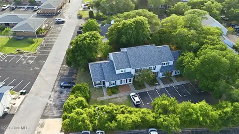 3200 Crystal Oaks Lane Morehead City NC 28557