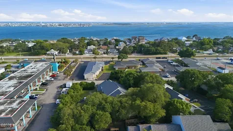 3200 Crystal Oaks Lane Morehead City NC 28557