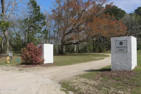 557 Sanctuary Point SW Supply NC 28462