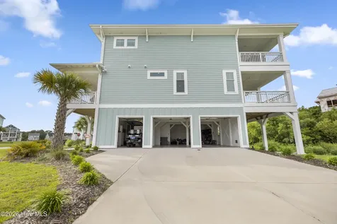 401 Caspian Court Holly Ridge NC 28445