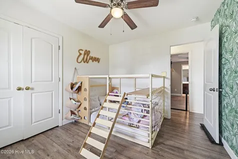 305 Basil Court Hubert NC 28539