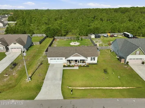 305 Basil Court Hubert NC 28539