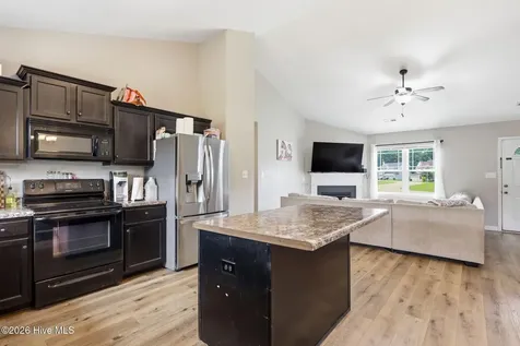 210 Brice Court Hubert NC 28539