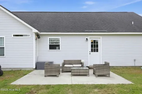 210 Brice Court Hubert NC 28539