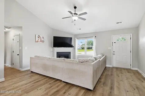 210 Brice Court Hubert NC 28539