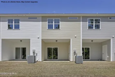 719 Cross Bridge Way Sneads Ferry NC 28460