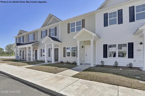 719 Cross Bridge Way Sneads Ferry NC 28460