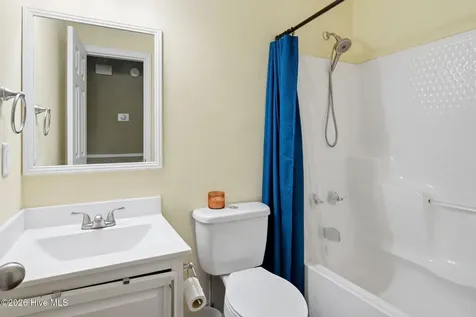 102 Pinesage Drive West End NC 27376