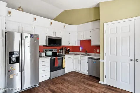 102 Pinesage Drive West End NC 27376
