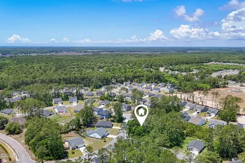 2648 Provence Drive SE Bolivia NC 28422