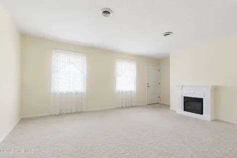 128 Seals Street Tabor City NC 28463