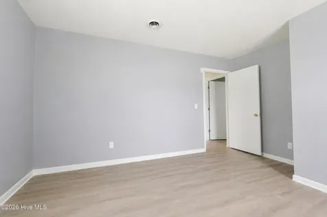 128 Seals Street Tabor City NC 28463