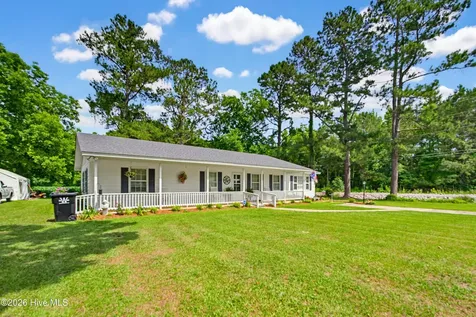 128 Seals Street Tabor City NC 28463