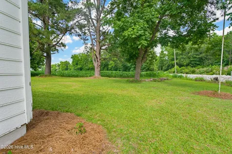 128 Seals Street Tabor City NC 28463