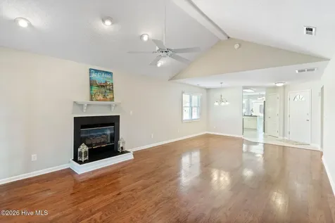 111 Widgeon Circle Hampstead NC 28443