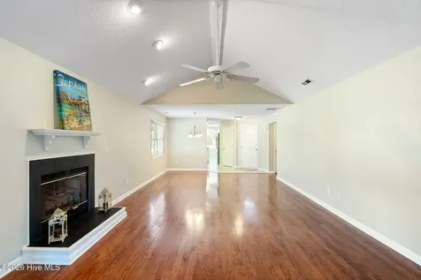 111 Widgeon Circle Hampstead NC 28443