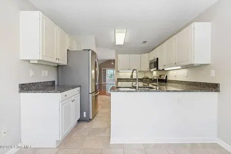 111 Widgeon Circle Hampstead NC 28443