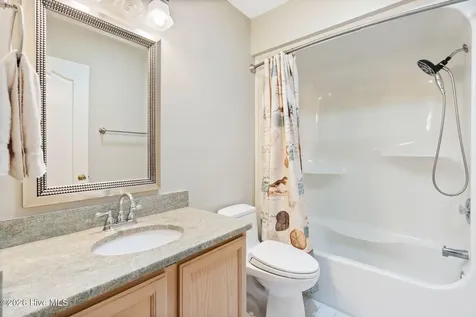 111 Widgeon Circle Hampstead NC 28443