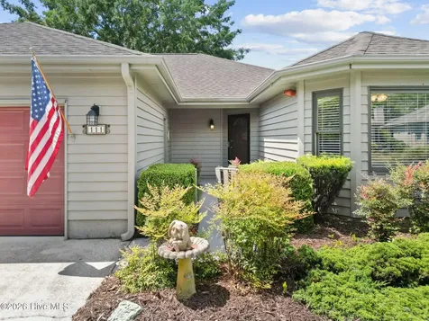 111 Widgeon Circle Hampstead NC 28443