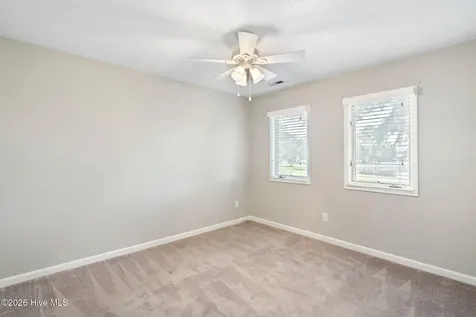 111 Widgeon Circle Hampstead NC 28443