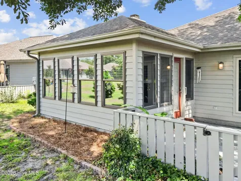 111 Widgeon Circle Hampstead NC 28443