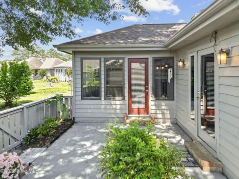 111 Widgeon Circle Hampstead NC 28443