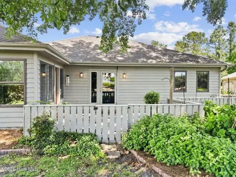 111 Widgeon Circle Hampstead NC 28443