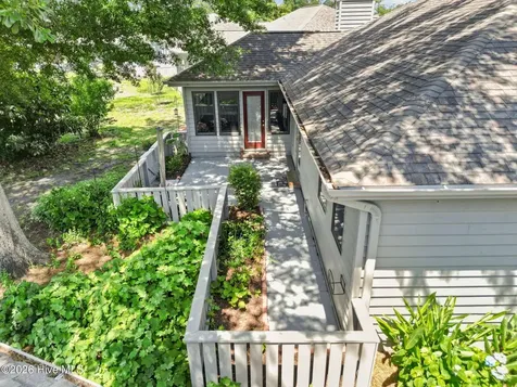 111 Widgeon Circle Hampstead NC 28443