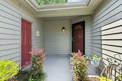 111 Widgeon Circle Hampstead NC 28443