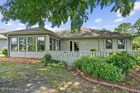 111 Widgeon Circle Hampstead NC 28443