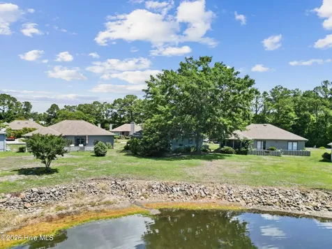 111 Widgeon Circle Hampstead NC 28443