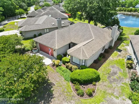 111 Widgeon Circle Hampstead NC 28443