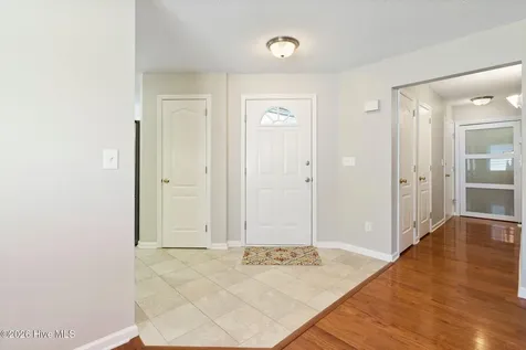 111 Widgeon Circle Hampstead NC 28443