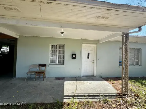 706 E Lenoir Avenue Kinston NC 28501