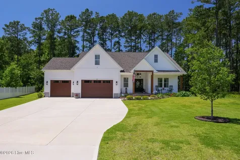 210 Brittany Lane Stella NC 28582