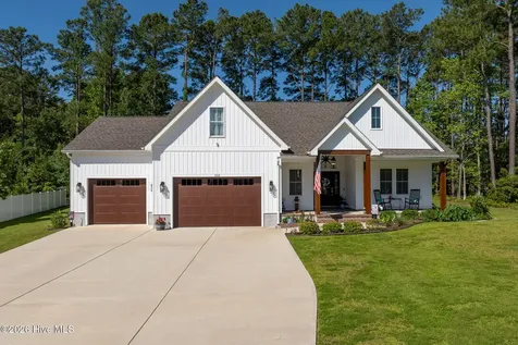 210 Brittany Lane Stella NC 28582