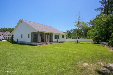 210 Brittany Lane Stella NC 28582