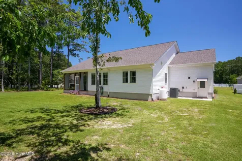 210 Brittany Lane Stella NC 28582