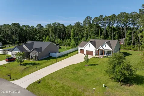 210 Brittany Lane Stella NC 28582