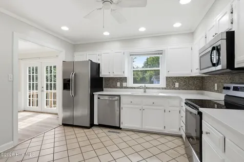104 Gull Harbor Drive Newport NC 28570