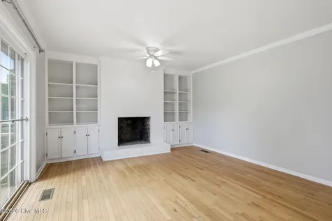 104 Gull Harbor Drive Newport NC 28570