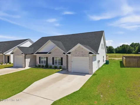 1417 Dorset Drive Greenville NC 27834