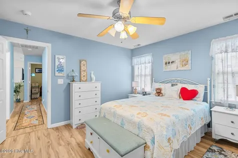 102 Gladiola Drive New Bern NC 28562