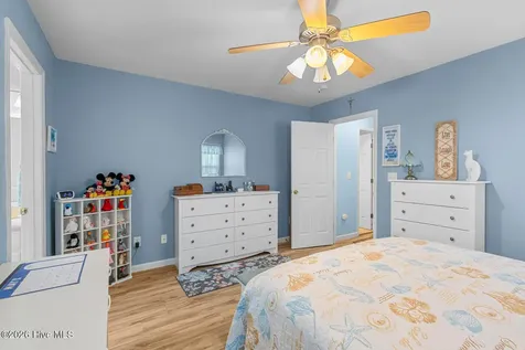 102 Gladiola Drive New Bern NC 28562